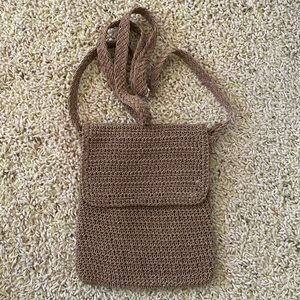 Tan knit crossbody bag